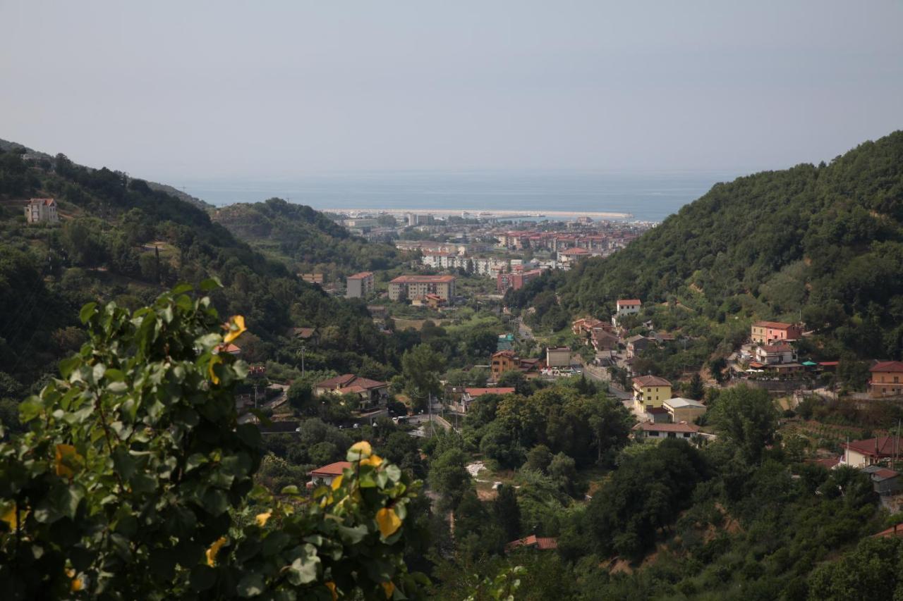 La Castellana Leilighet Salerno Eksteriør bilde